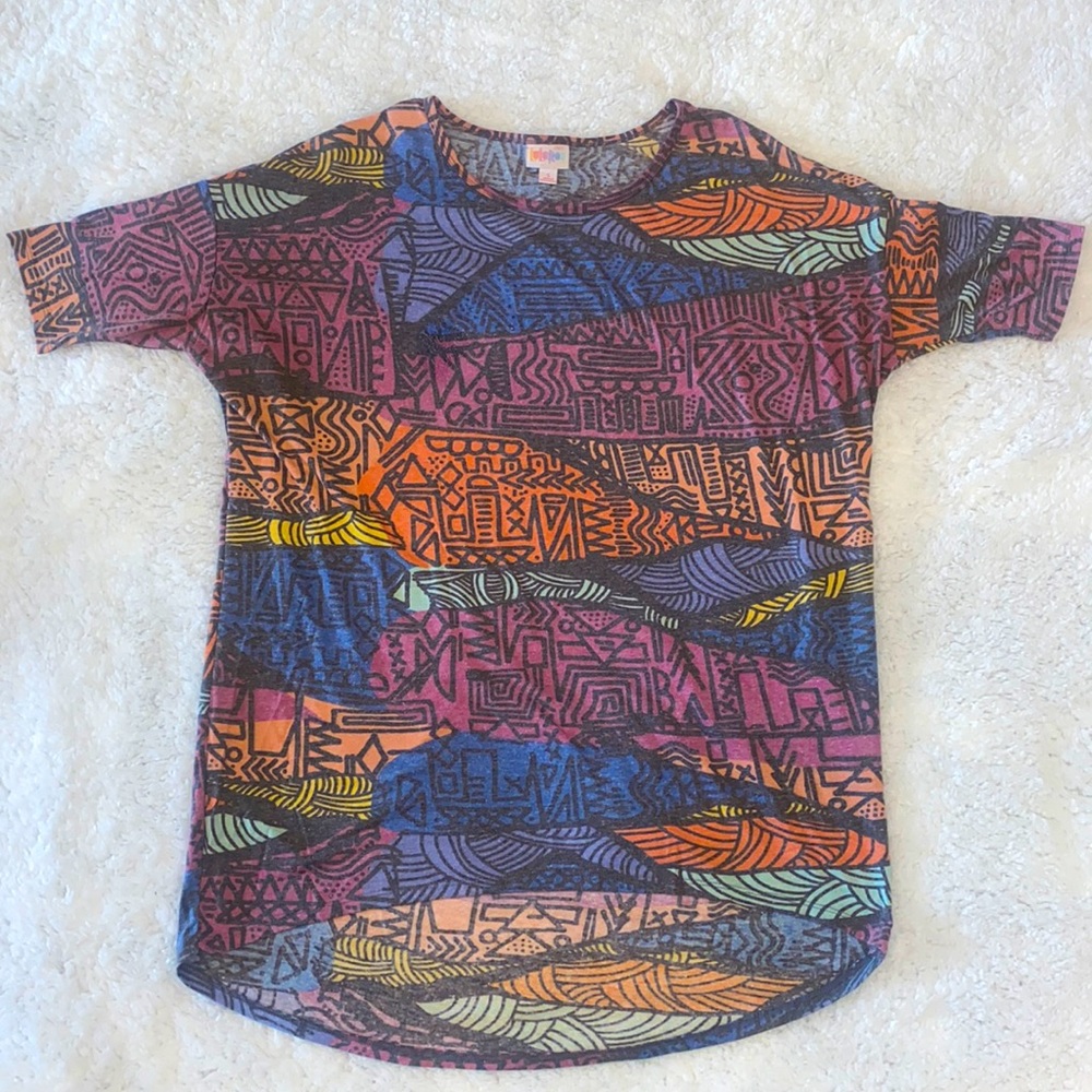 Small Aztec LuLaRoe Short-sleeve Top